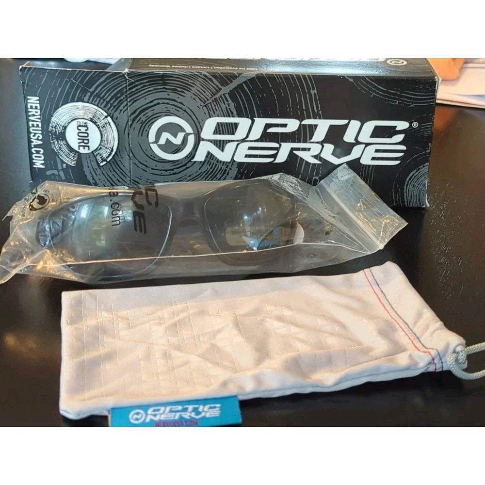OPTIC NERVE Polarized Sunglasses‎ Krones Black